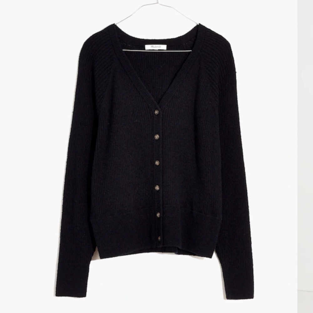 Madewell women’s Maysville V-Neck Cardigan Sweater‎